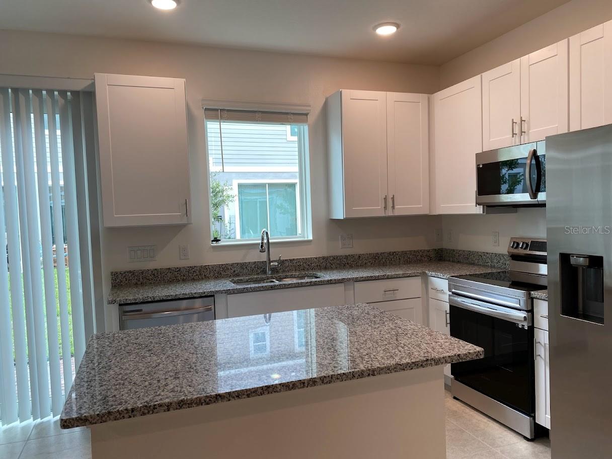Image 11 of 46 For 34210 Cinder Way