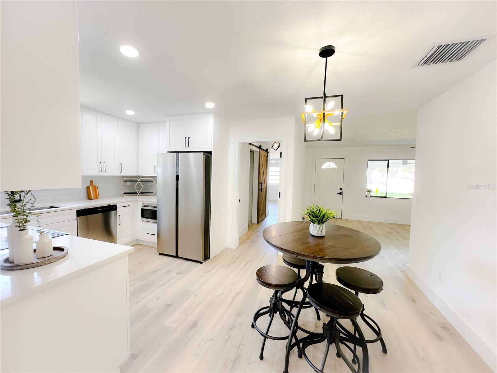 Image 8 of 47 For 6258 99th Circle N