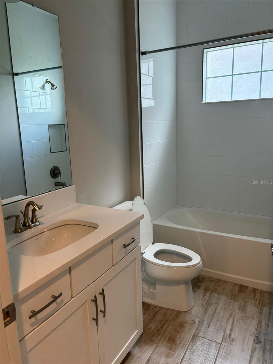 Image 10 of 15 For 6394 Roadstead Court