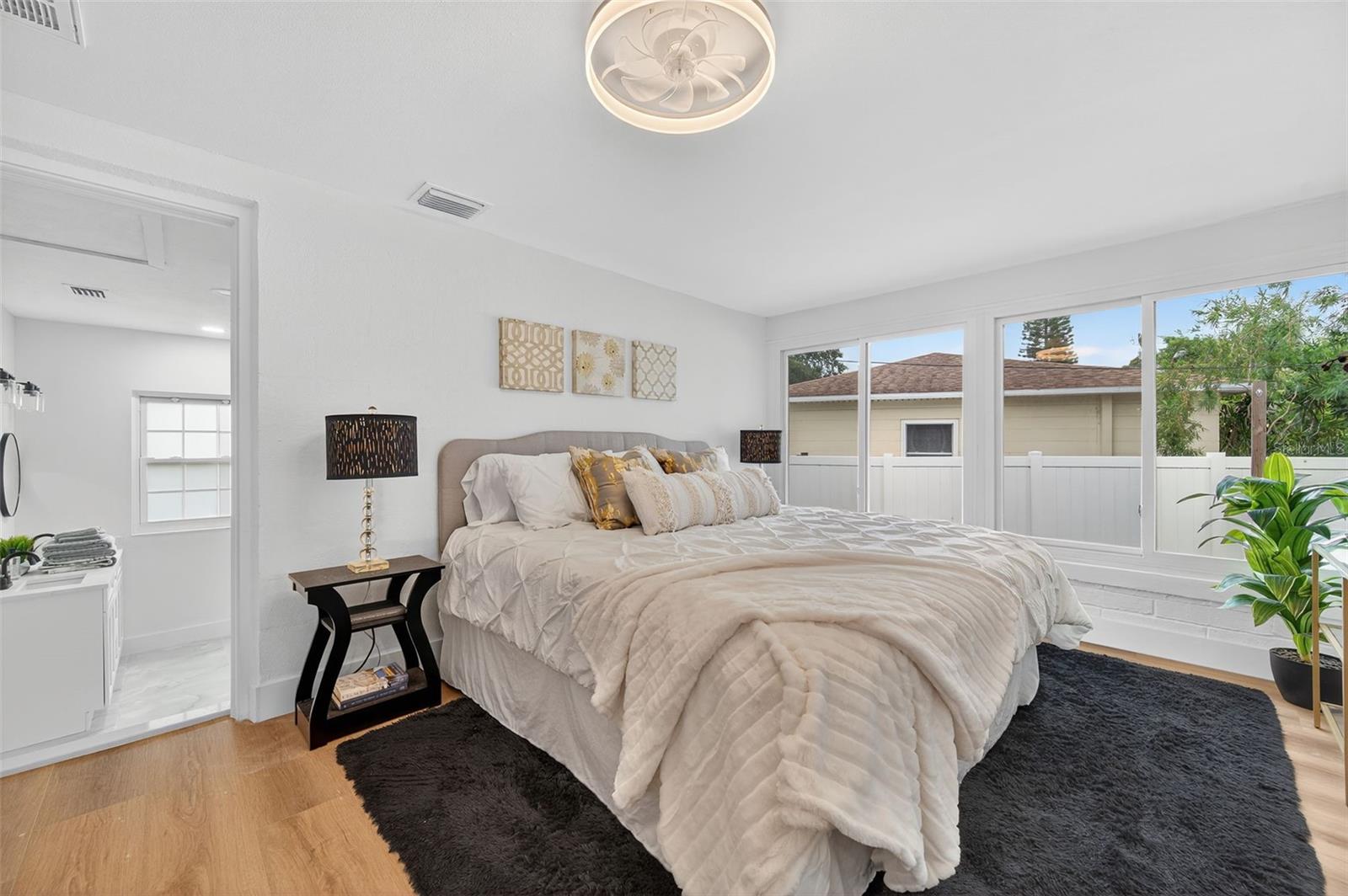 Image 16 of 66 For 5175 23rd Avenue N
