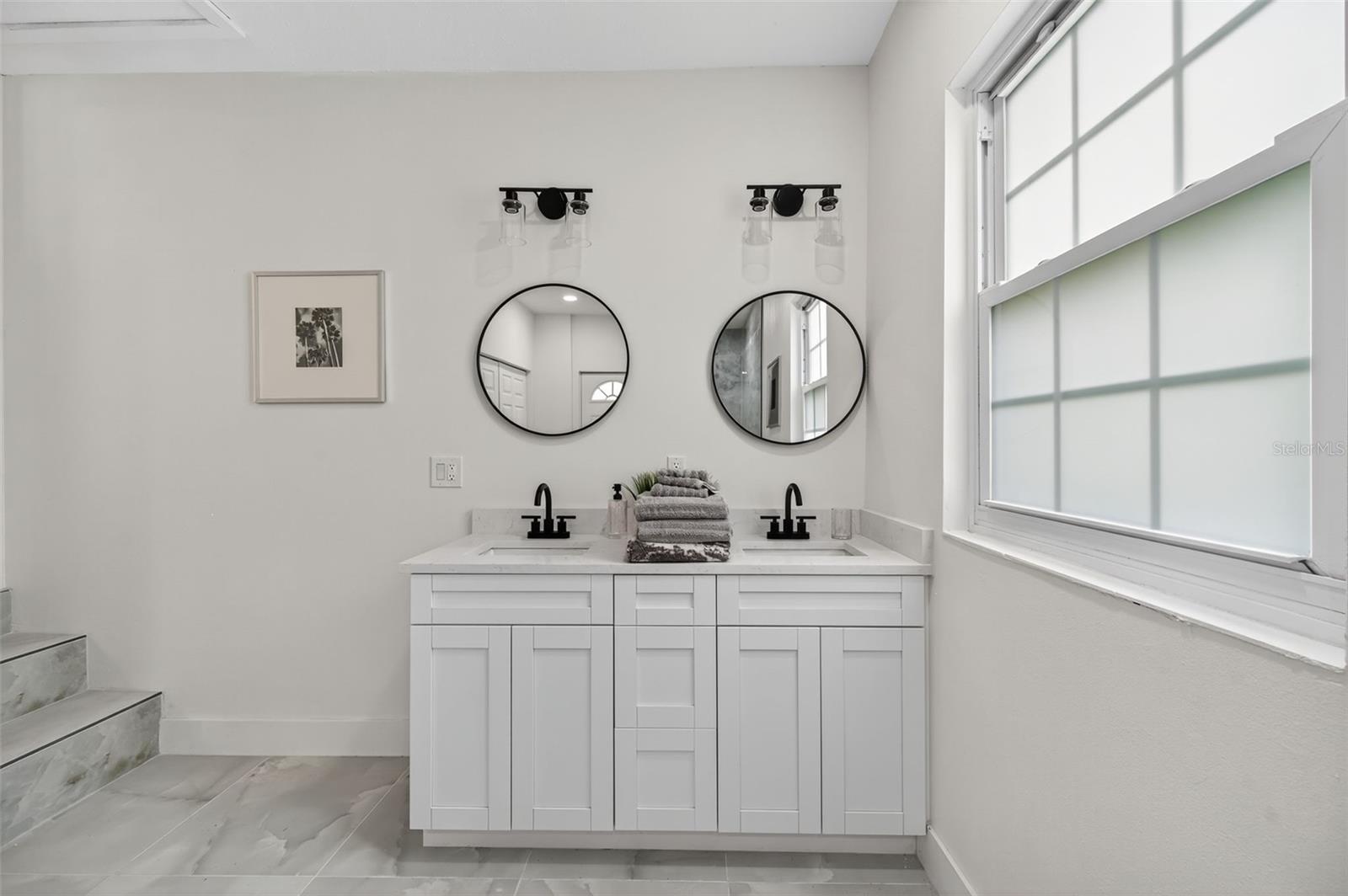 Image 23 of 66 For 5175 23rd Avenue N