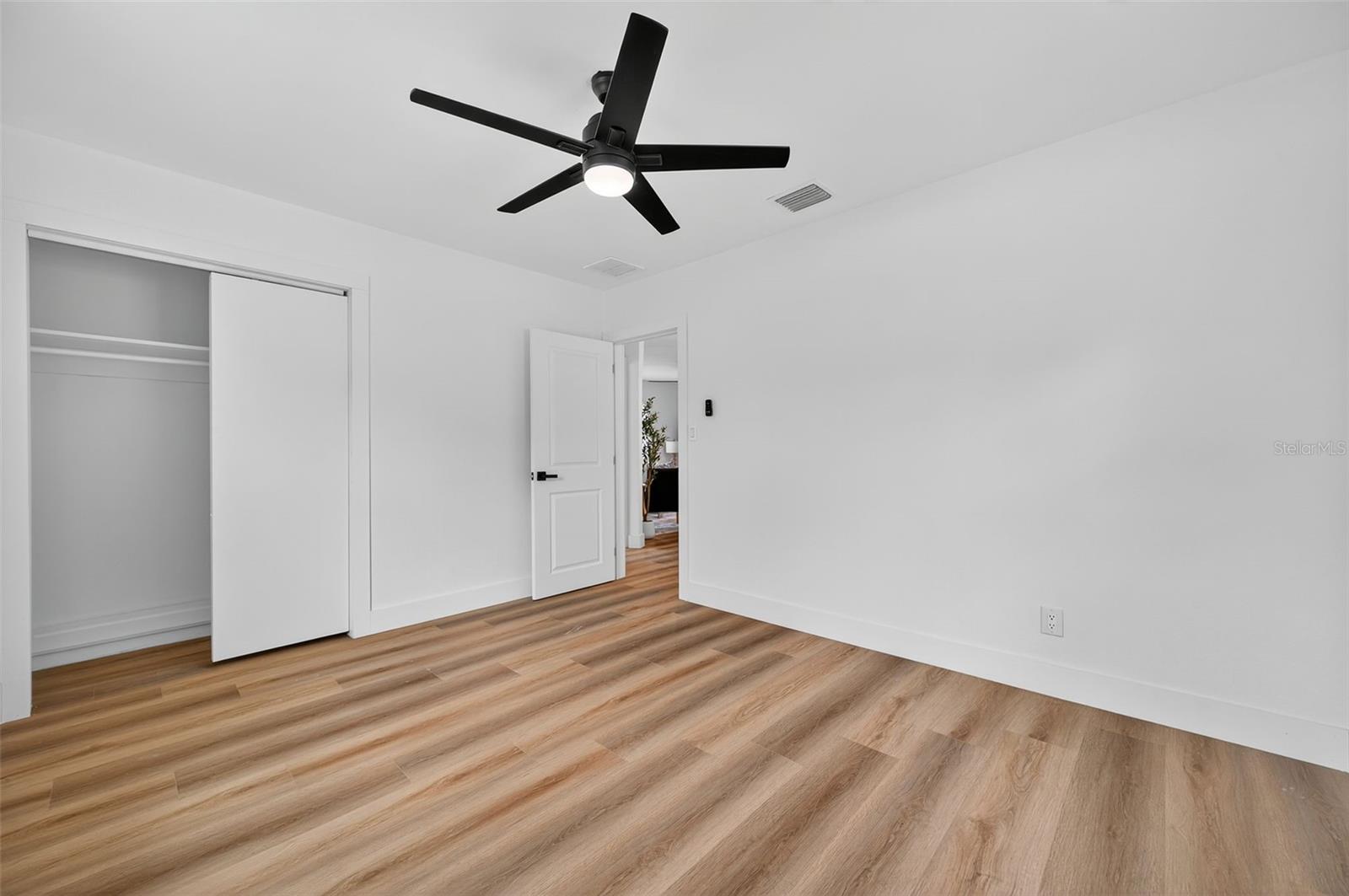 Image 30 of 66 For 5175 23rd Avenue N