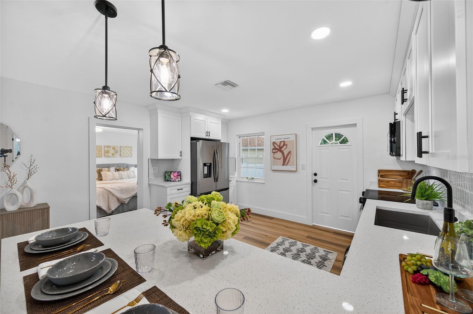 Image 34 of 66 For 5175 23rd Avenue N