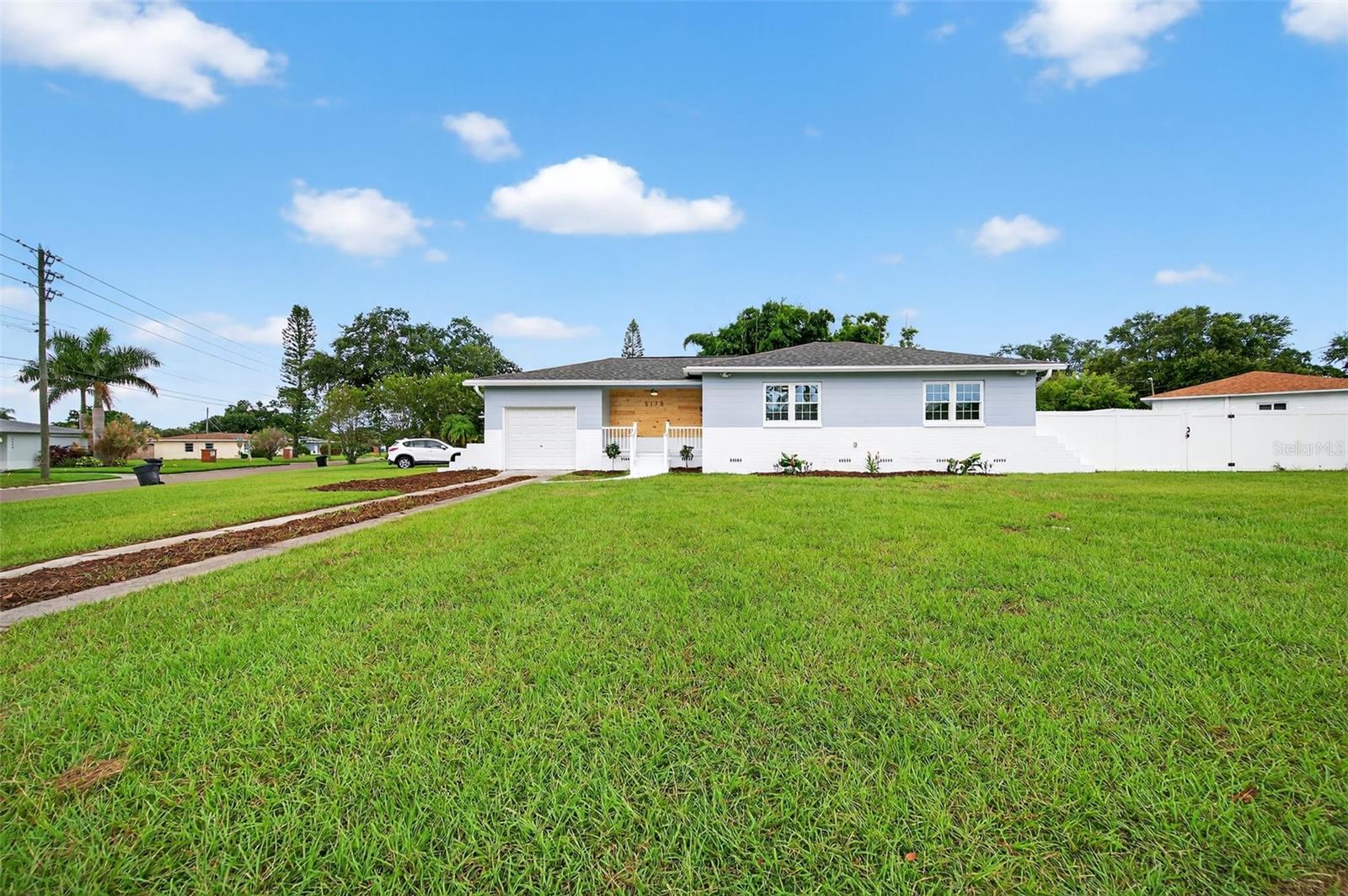 Image 37 of 66 For 5175 23rd Avenue N