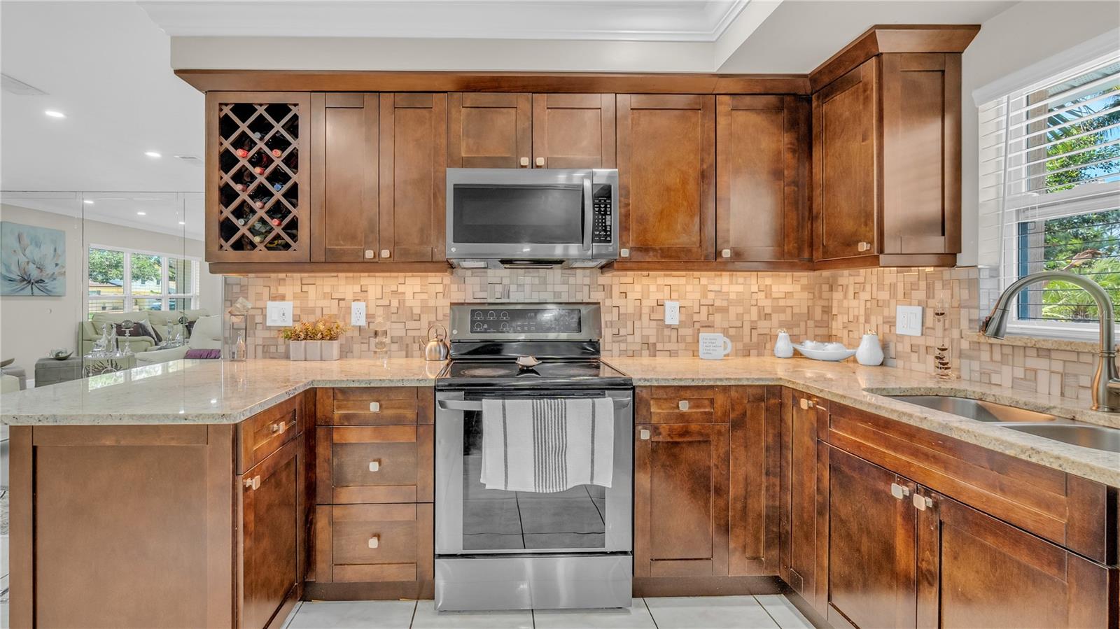 Image 10 of 35 For 8257 Malvern Circle
