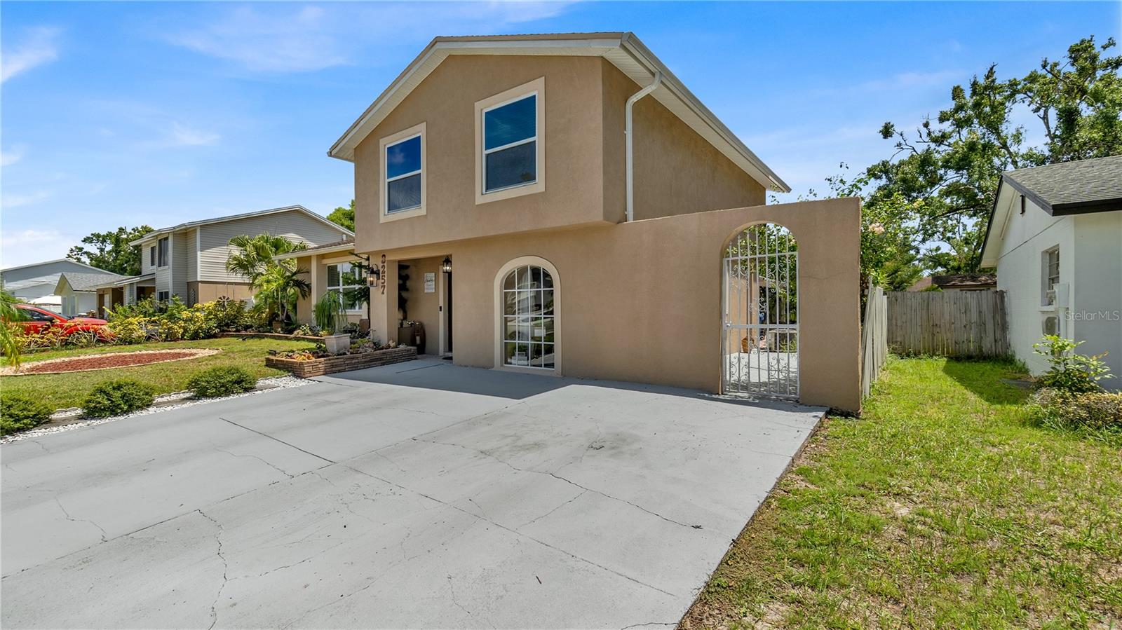 Image 3 of 35 For 8257 Malvern Circle
