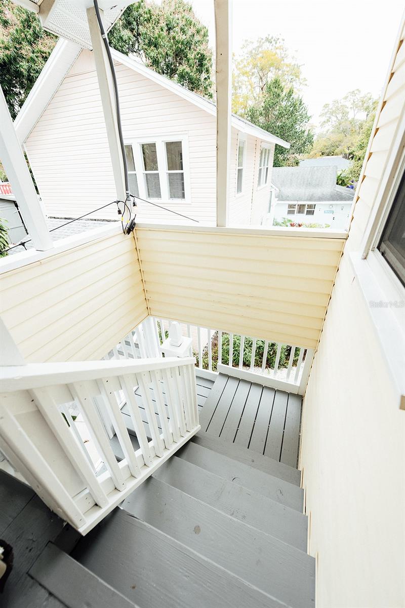 Image 41 of 42 For 809 10th Avenue N 4