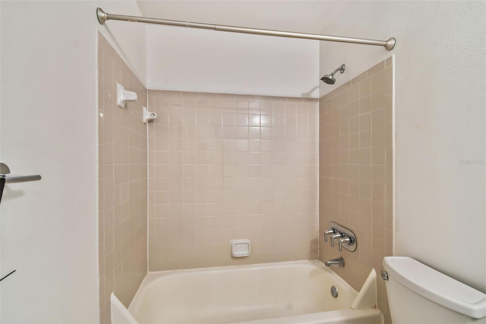 Image 30 of 34 For 310 Delaware Avenue F