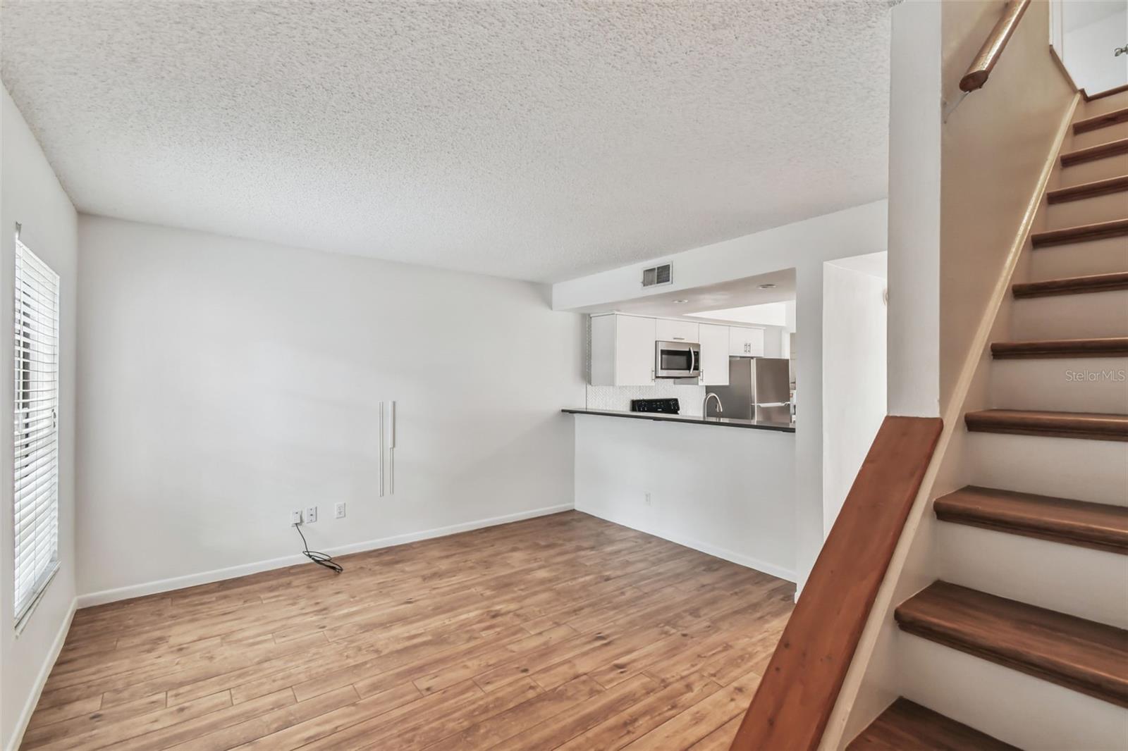 Image 9 of 34 For 310 Delaware Avenue F
