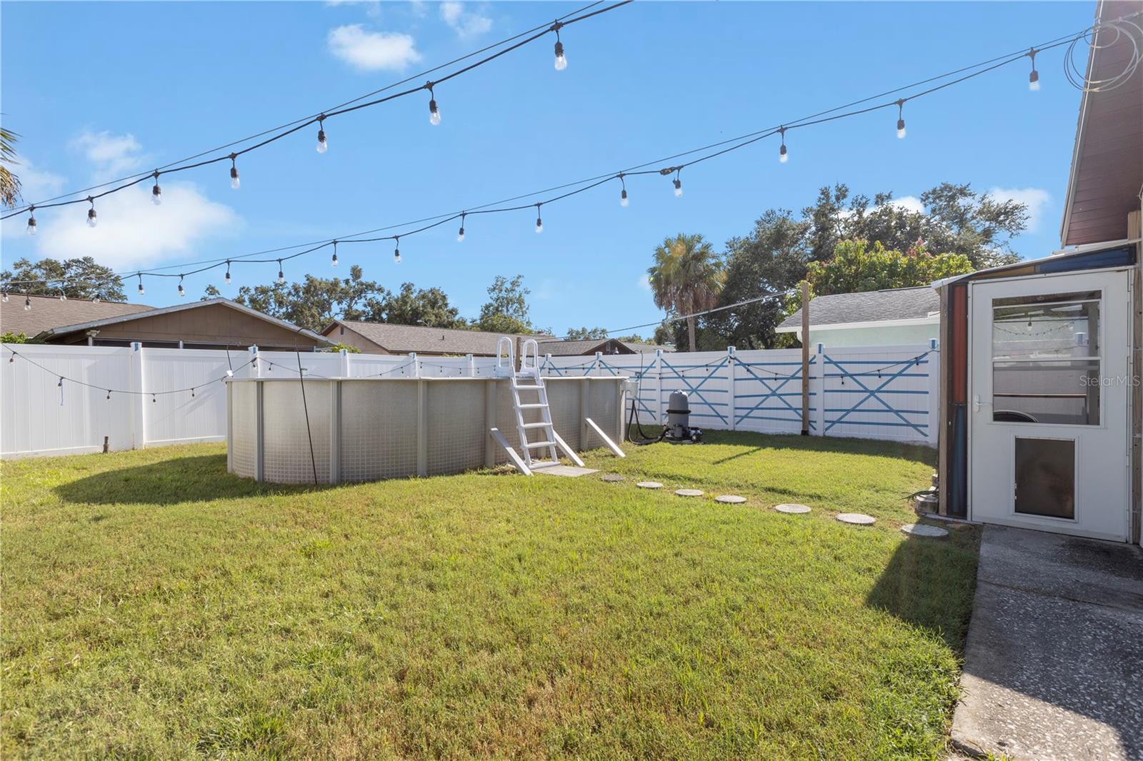 Image 19 of 20 For 7258 57th Avenue N