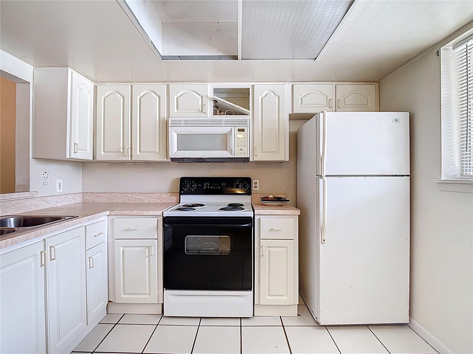 Listing photo id 10 for 6314 Newtown Circle 14a2