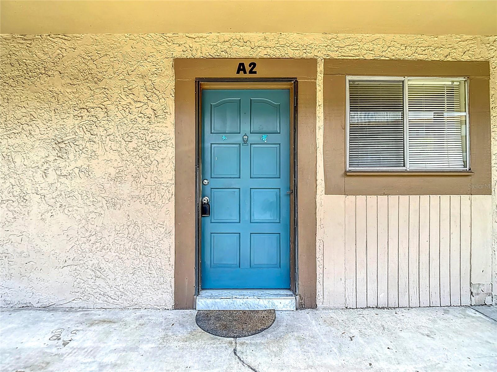 Listing photo id 7 for 6314 Newtown Circle 14a2