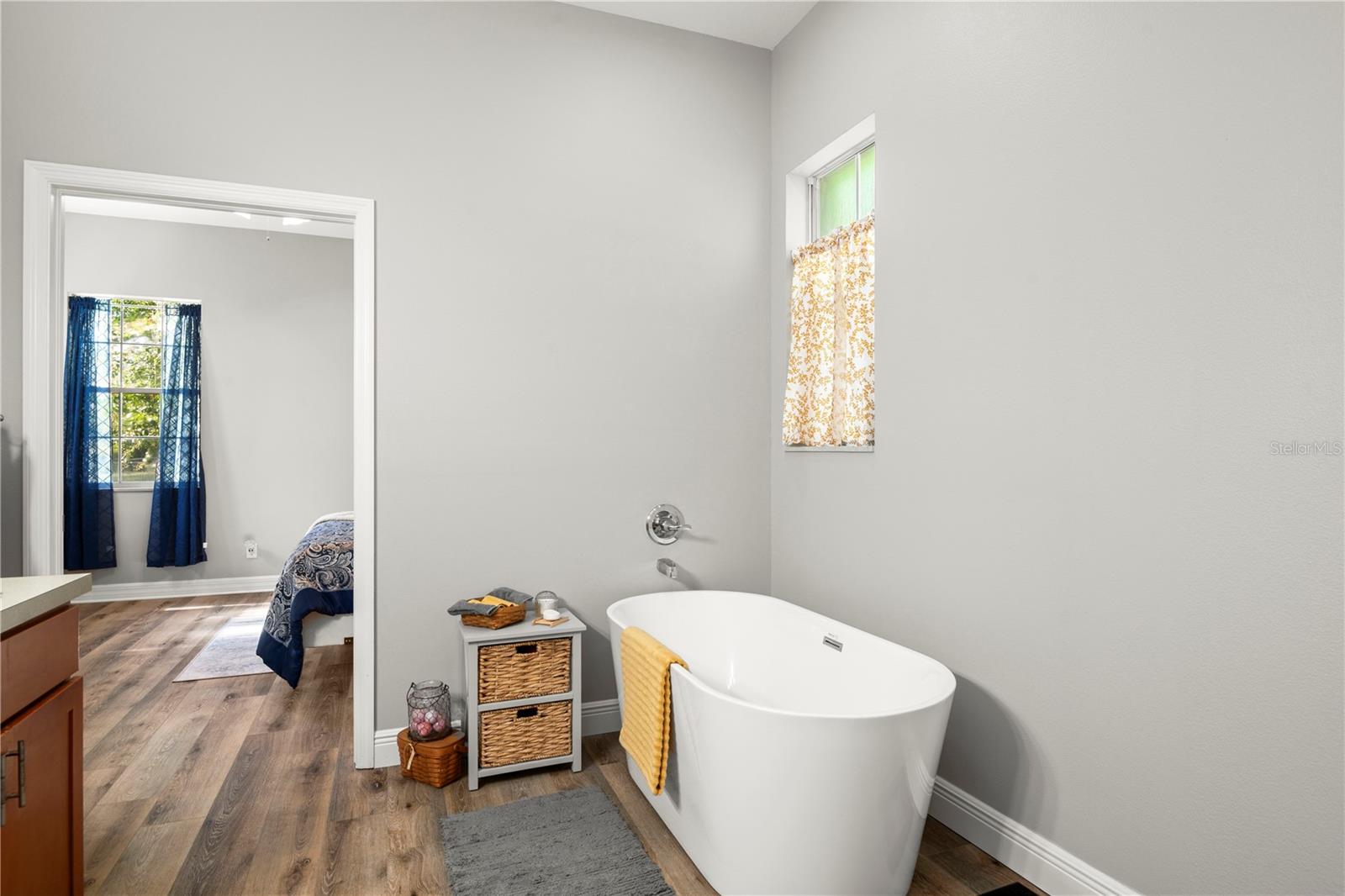 Image 20 of 33 For 33276 Westwood Drive
