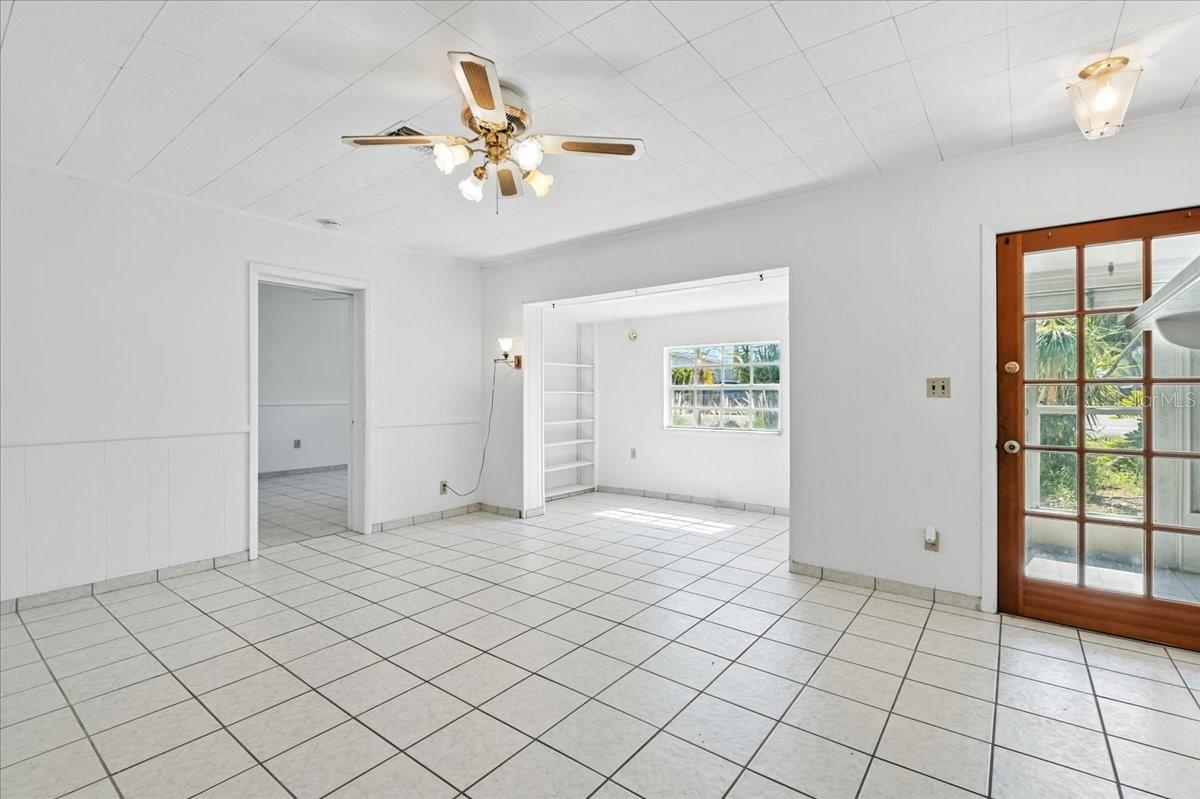 Image 9 of 42 For 1290 Oxford Drive