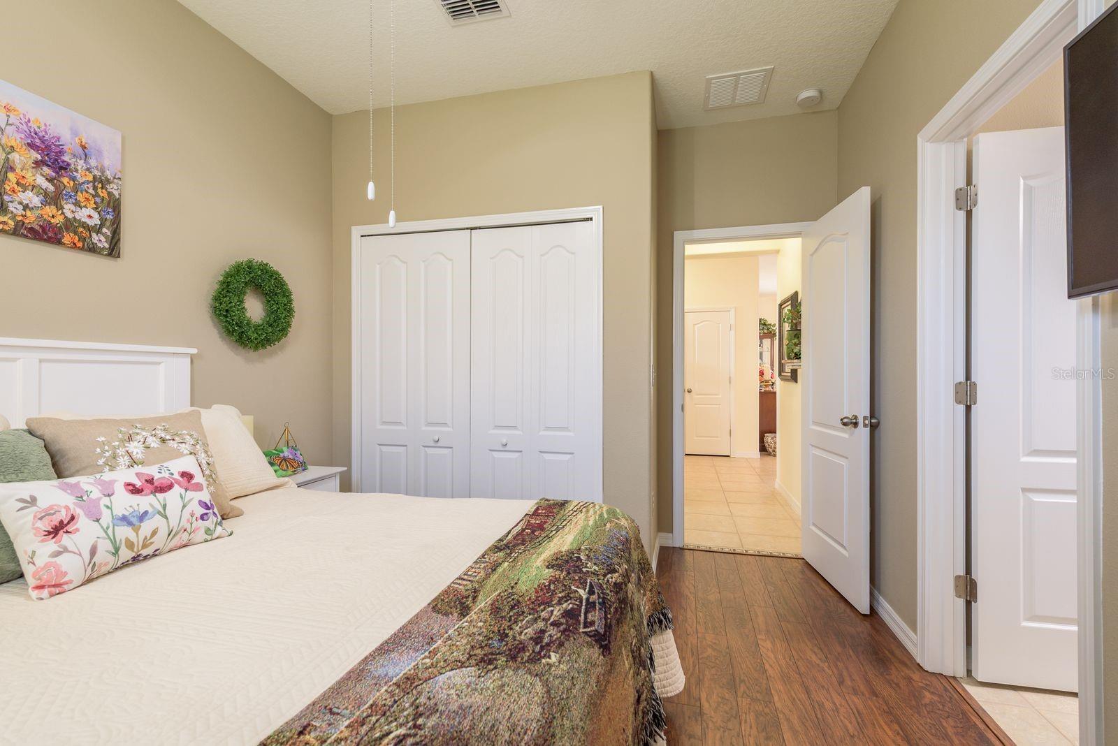 Image 22 of 44 For 1512 Little Hawk Drive
