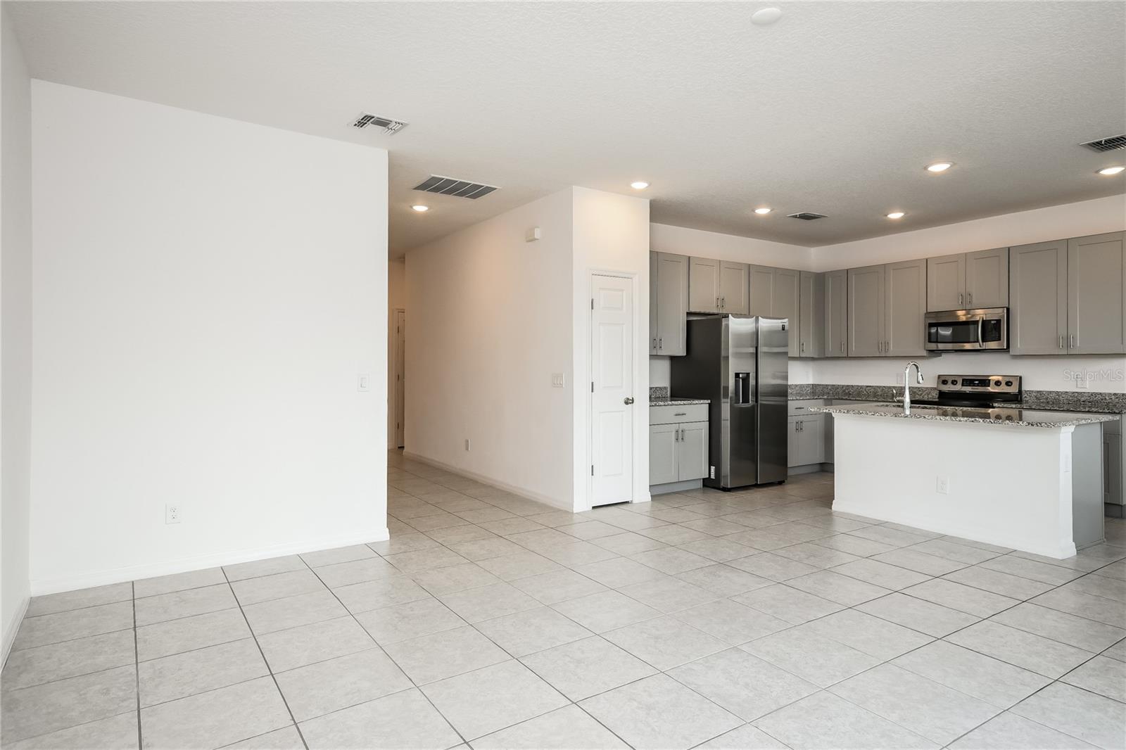 Image 3 of 13 For 111 Roseville Drive