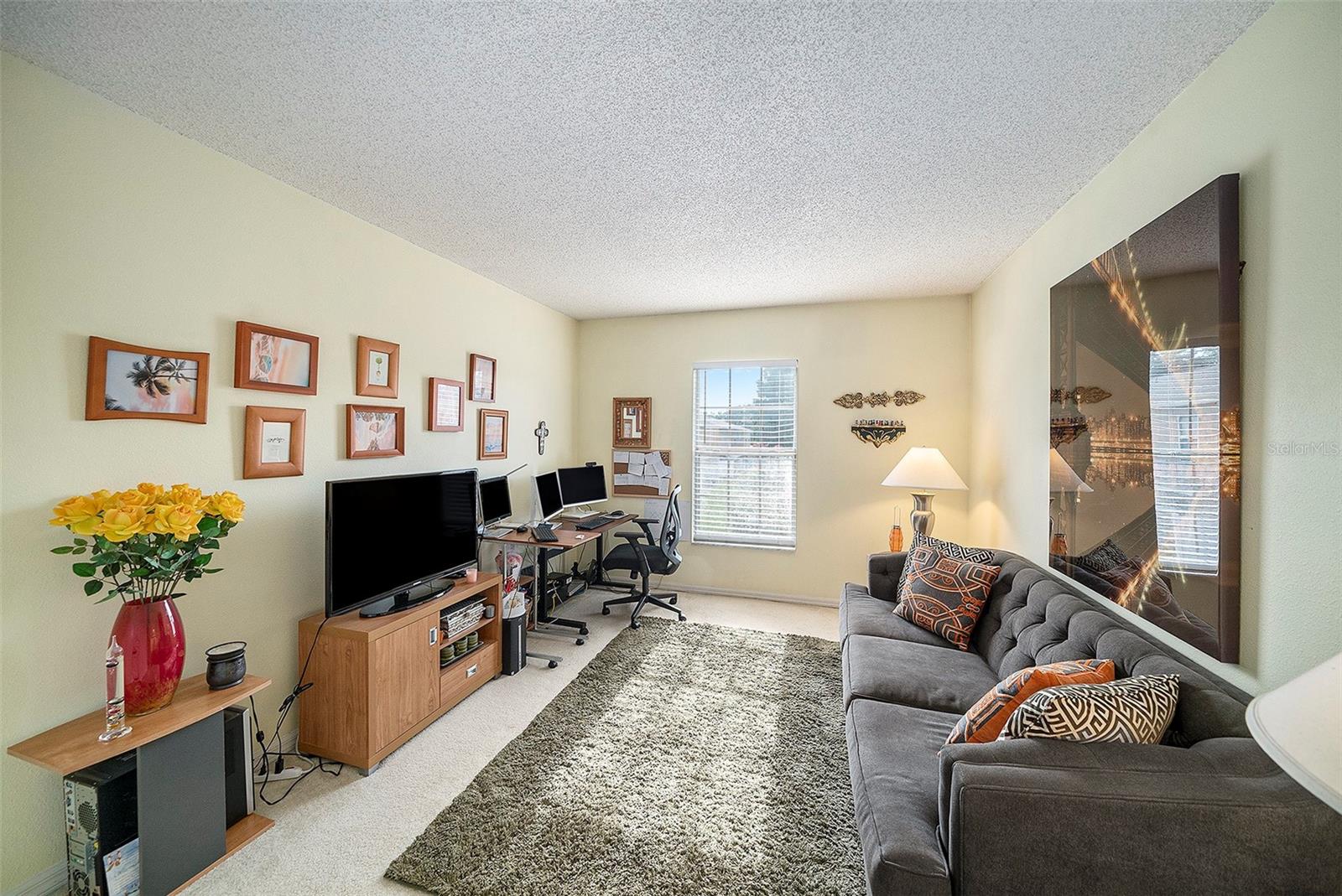 Image 28 of 43 For 8534 Edgewater Place Boulevard