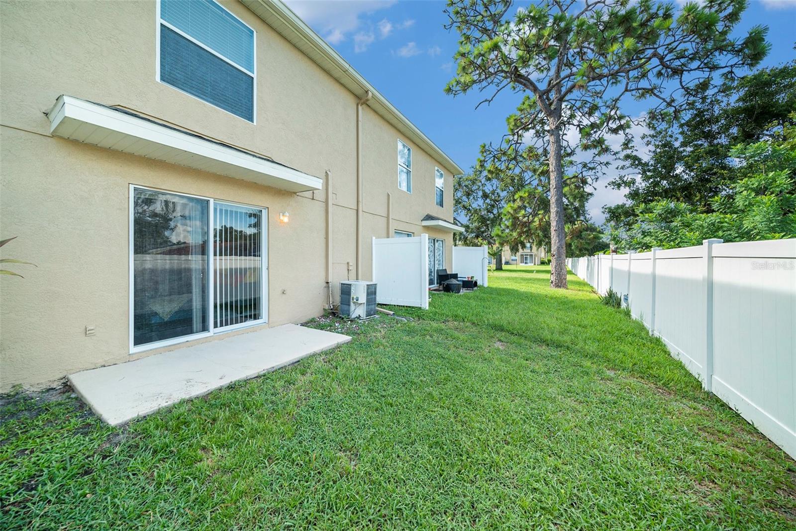 Image 31 of 43 For 8534 Edgewater Place Boulevard