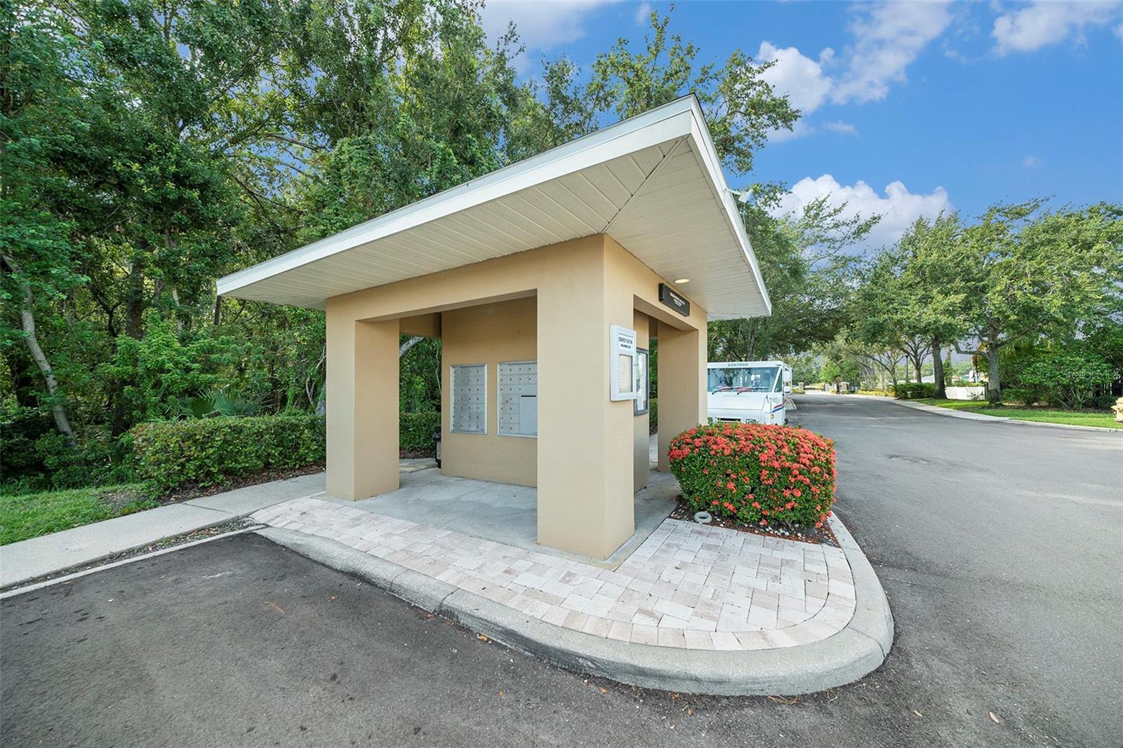 Image 34 of 43 For 8534 Edgewater Place Boulevard