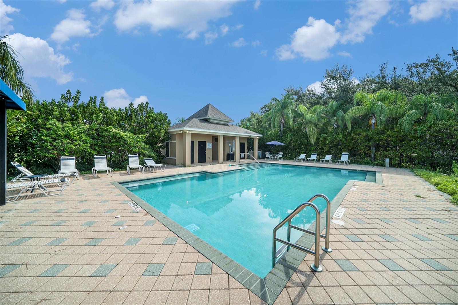 Image 35 of 43 For 8534 Edgewater Place Boulevard