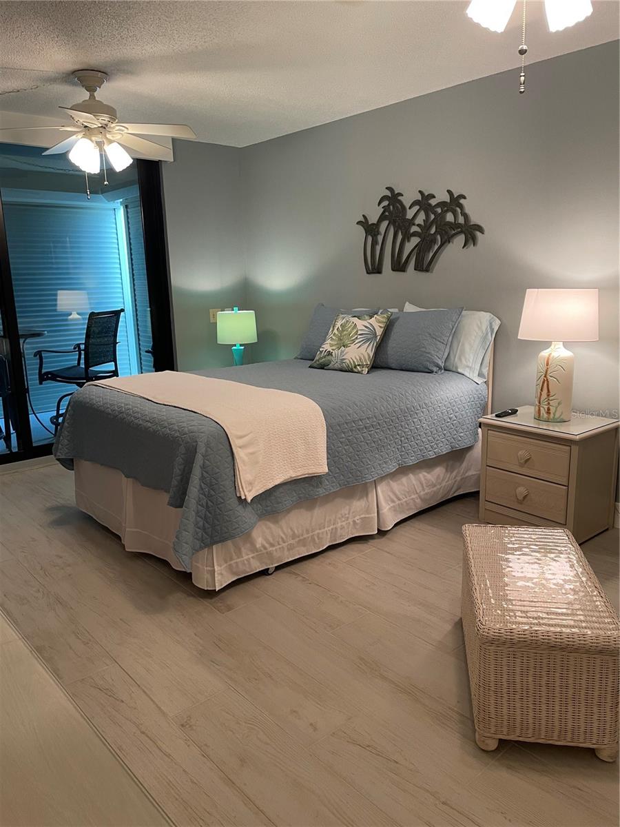 Image 16 of 18 For 6322 Palma Del Mar Boulevard 1203