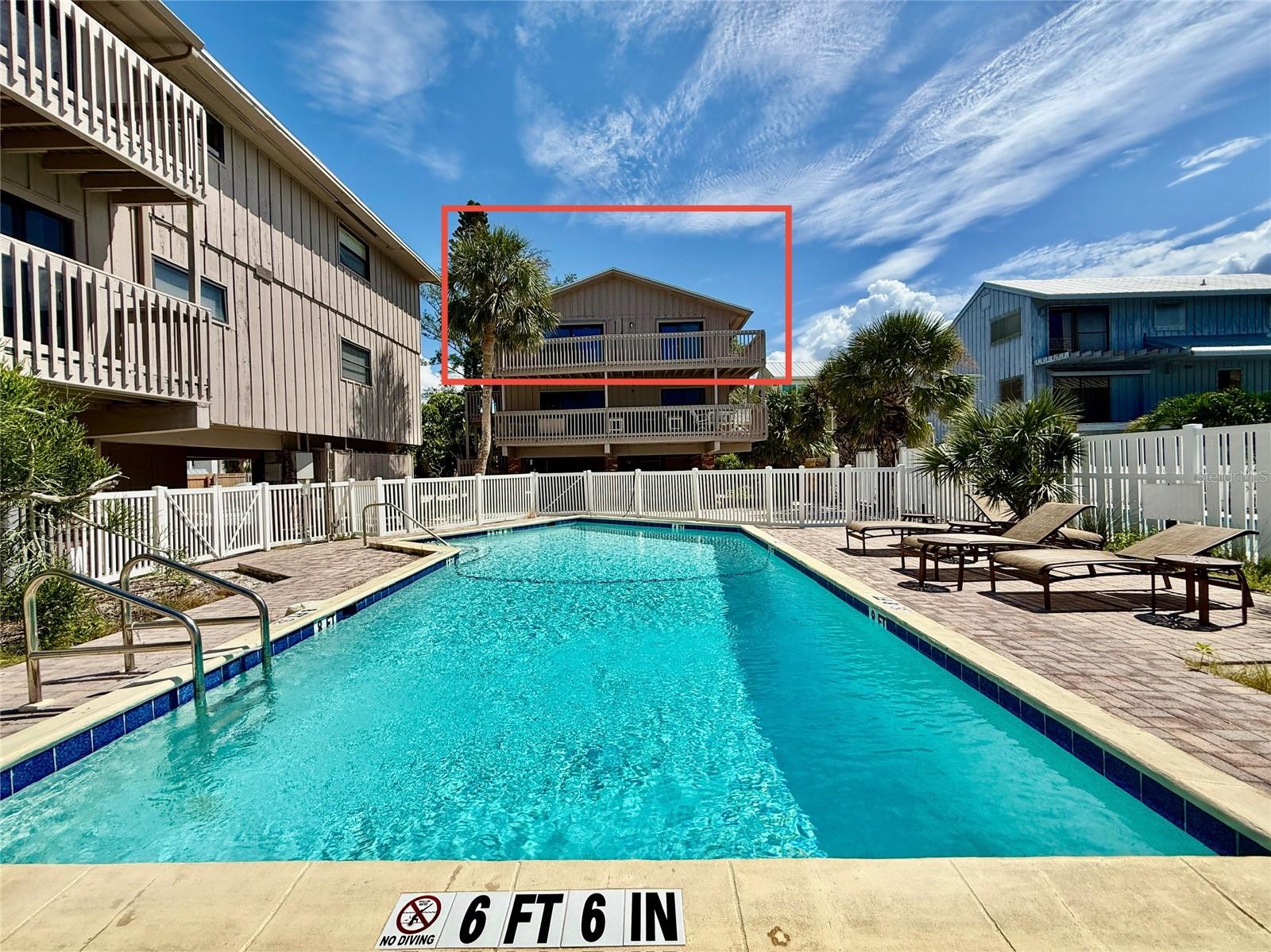 Image 33 of 51 For 460 Beach Road B2