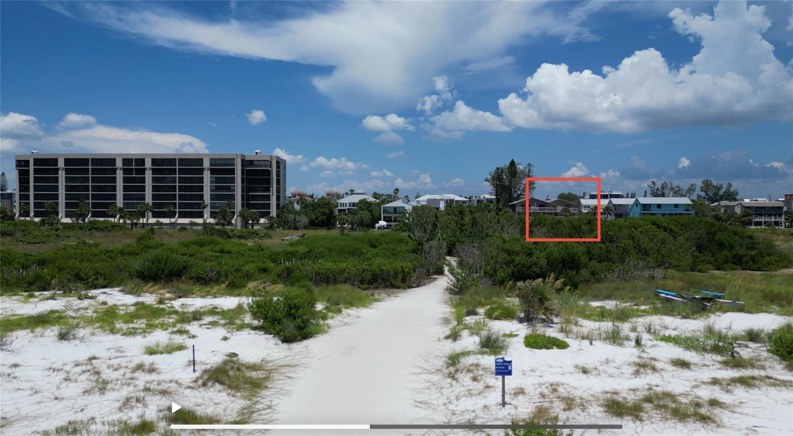 Image 38 of 51 For 460 Beach Road B2