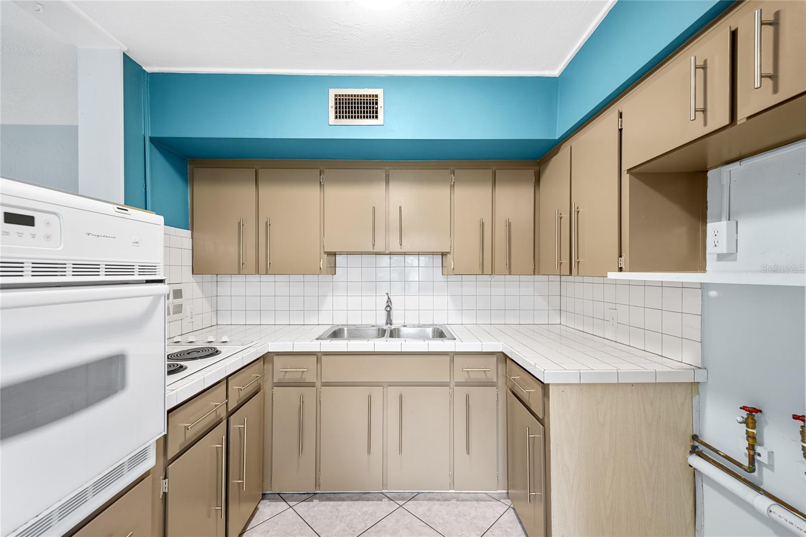 Image 11 of 24 For 4325 58th Way N 1432