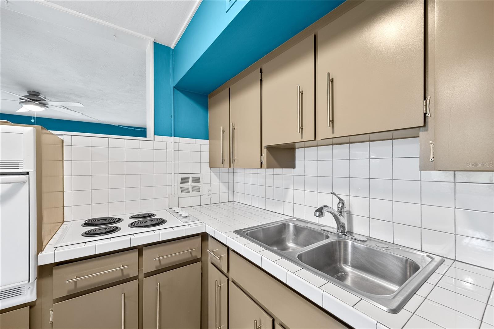 Image 12 of 24 For 4325 58th Way N 1432