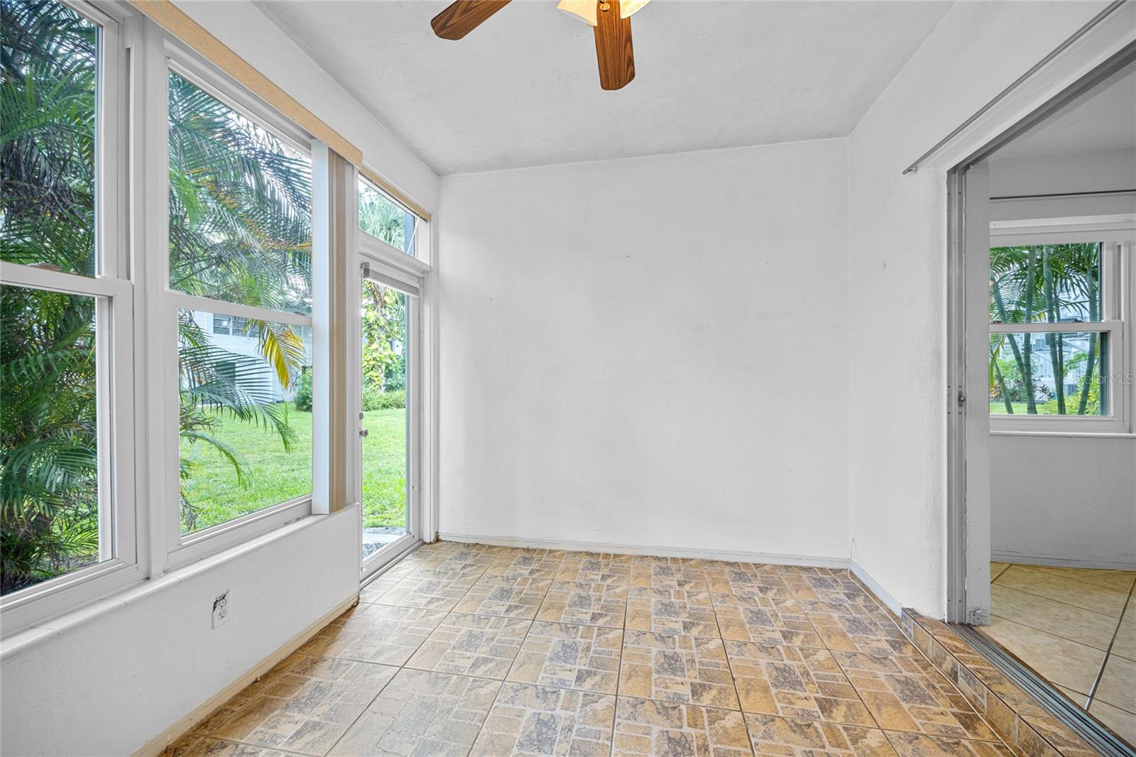 Image 21 of 24 For 4325 58th Way N 1432