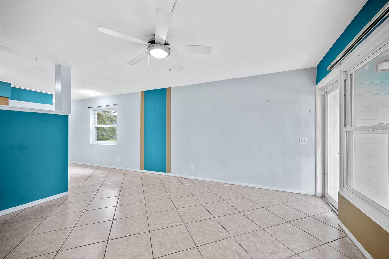 Image 8 of 24 For 4325 58th Way N 1432