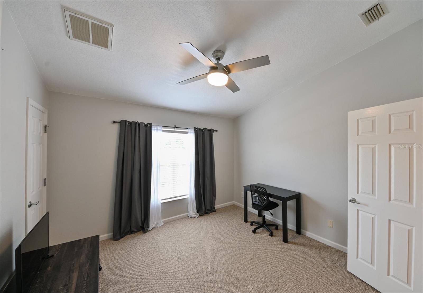 Image 32 of 50 For 10317 Westpark Preserve Boulevard