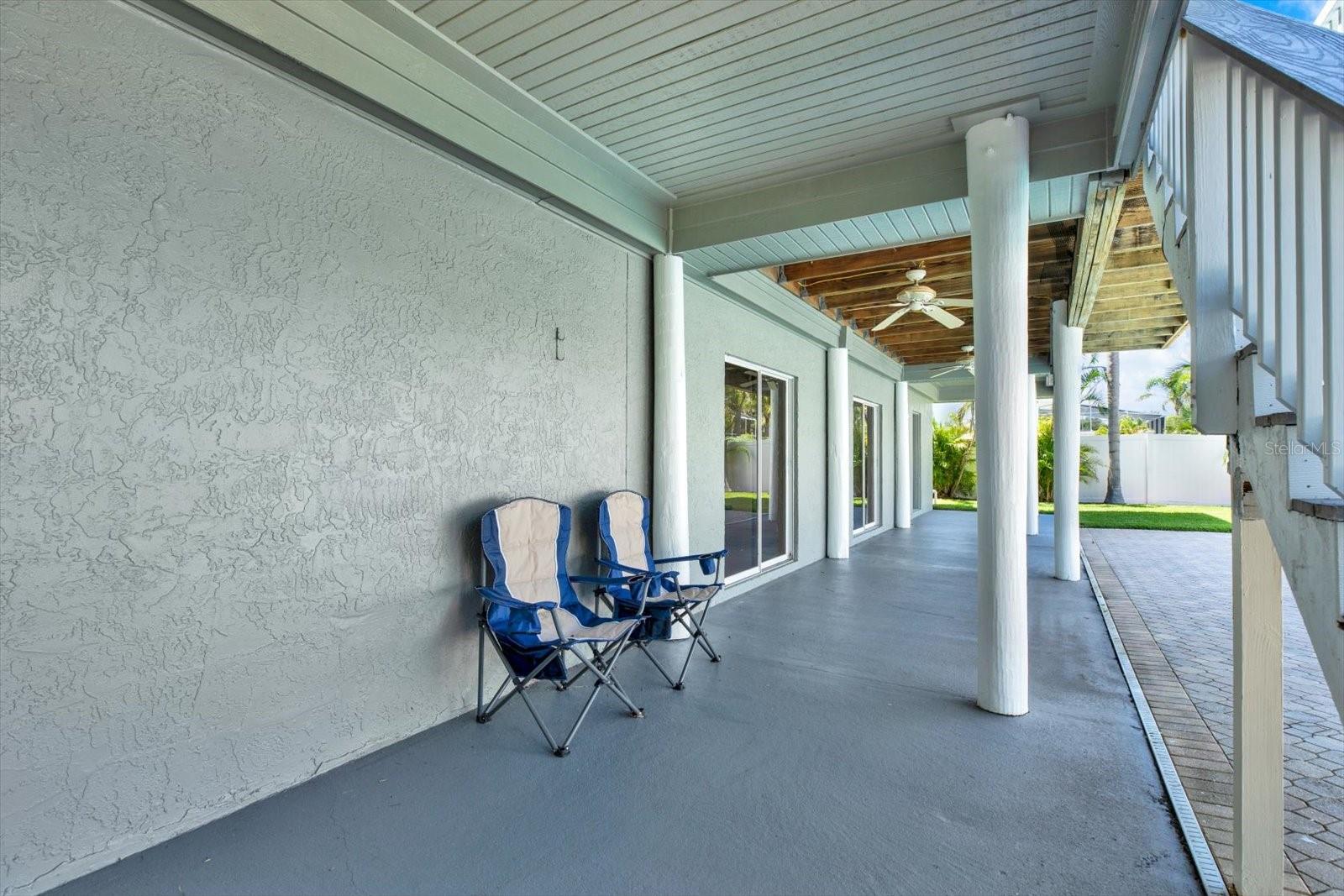 Image 34 of 47 For 5922 Bayview Circle S