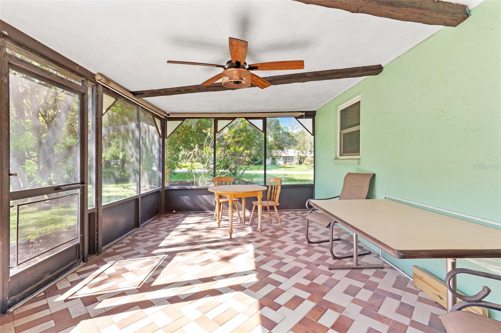 Image 12 of 53 For 11040 Blackwood Drive