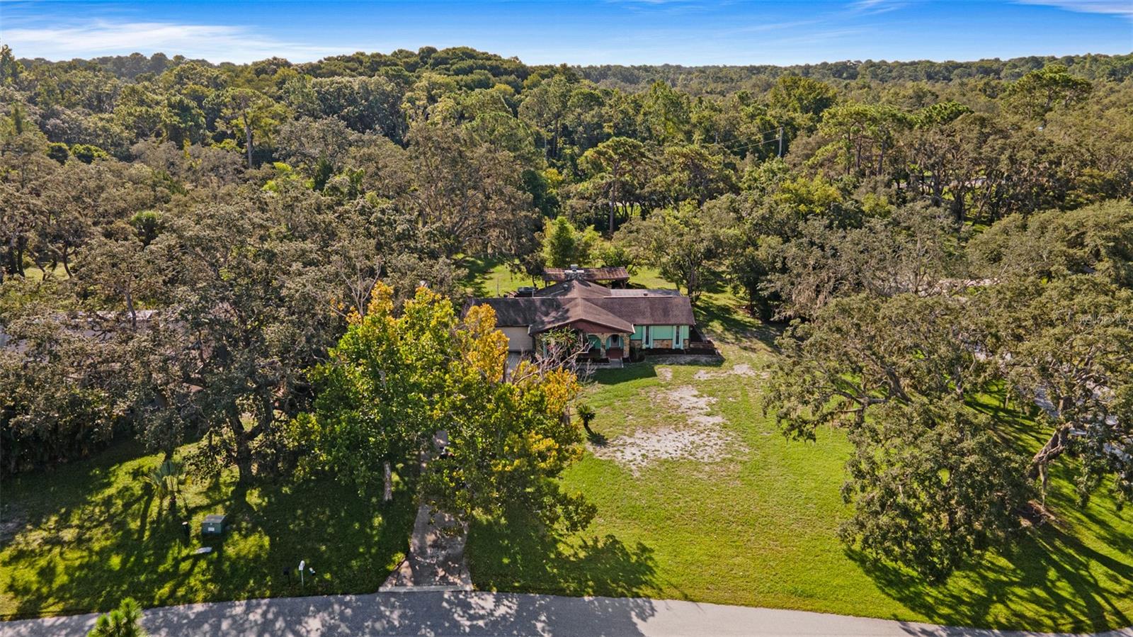 Image 3 of 53 For 11040 Blackwood Drive
