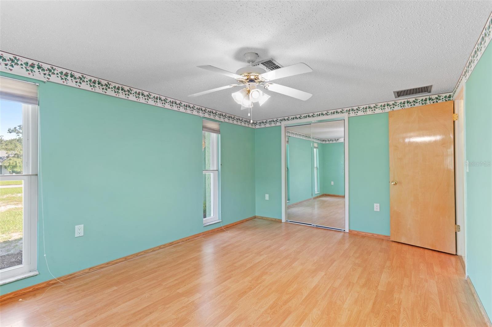 Image 30 of 53 For 11040 Blackwood Drive