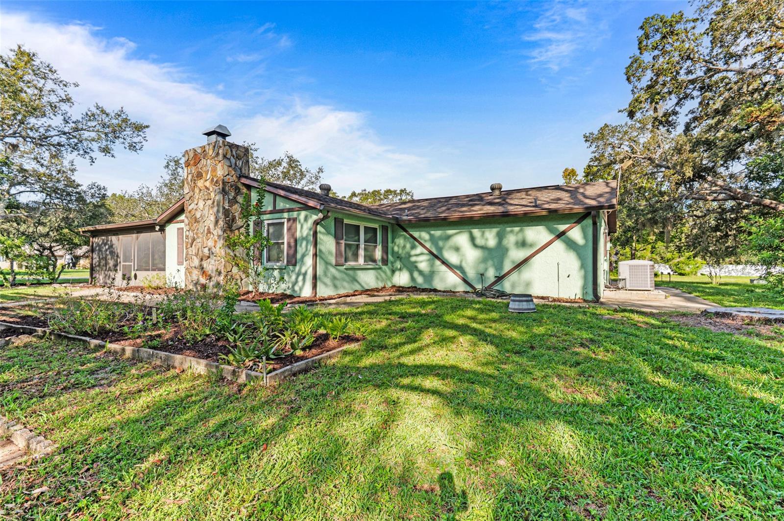 Image 52 of 53 For 11040 Blackwood Drive