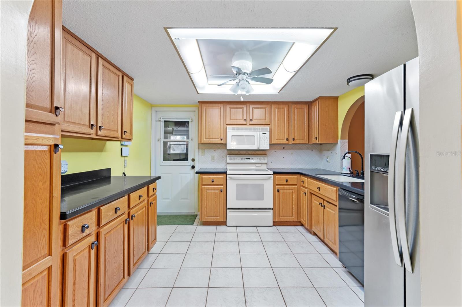 Image 8 of 53 For 11040 Blackwood Drive