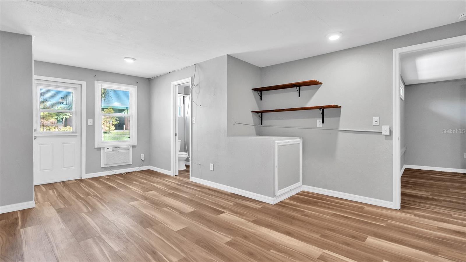 Image 13 of 28 For 6801 46th Avenue N