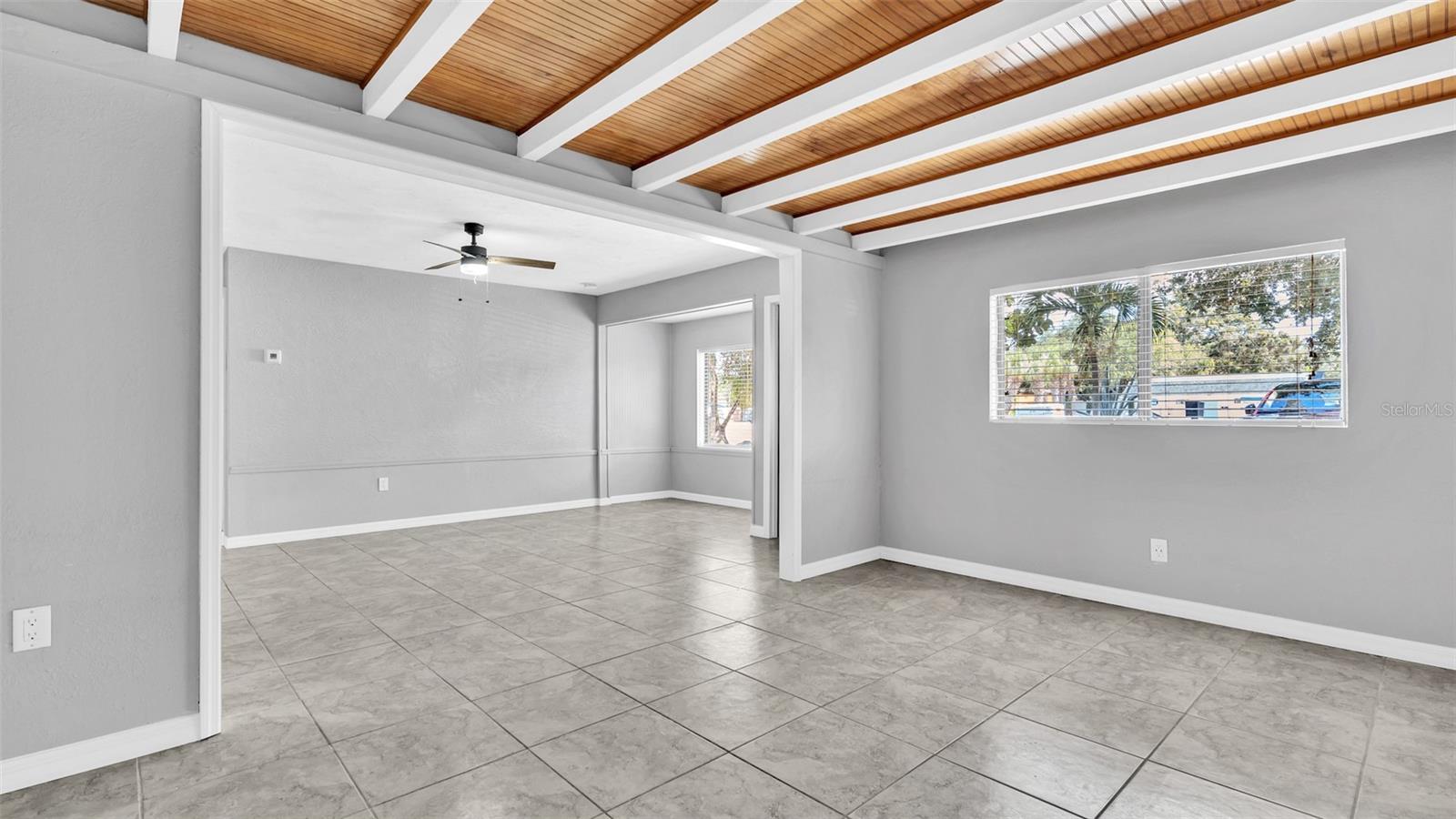 Image 6 of 28 For 6801 46th Avenue N