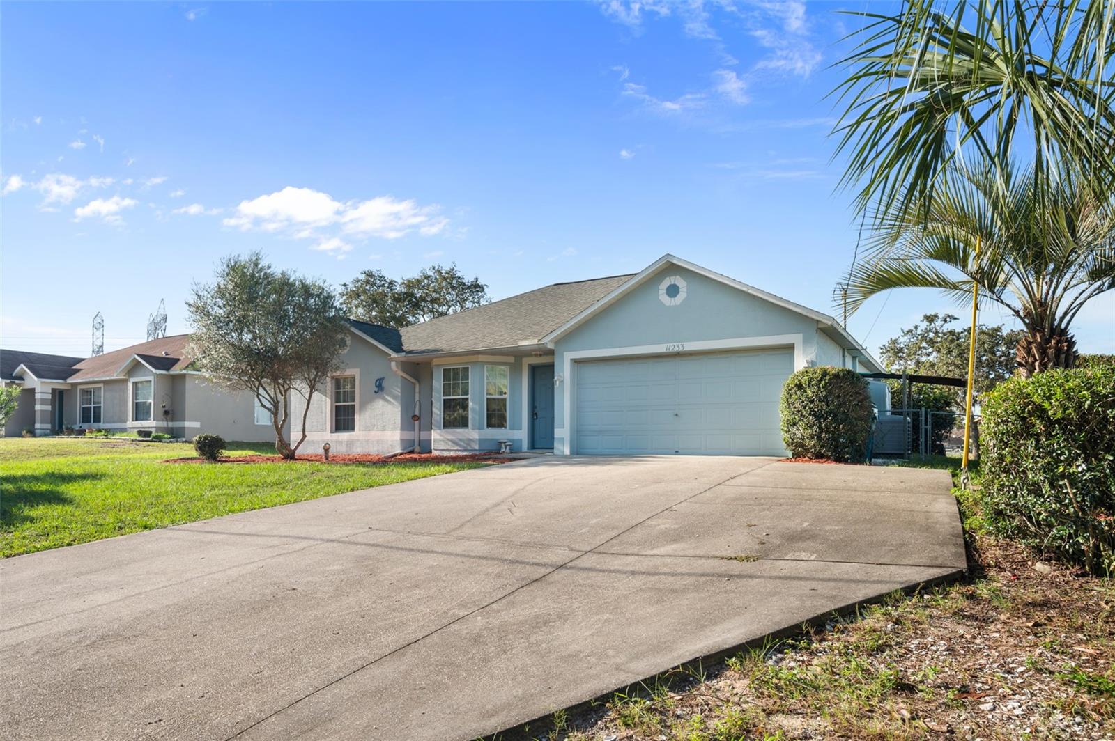 Image 2 of 44 For 11233 Linden Drive