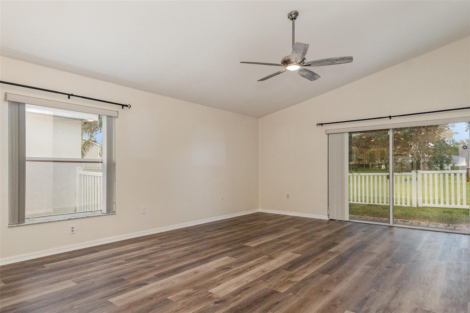 Image 14 of 24 For 4182 Cannes Avenue