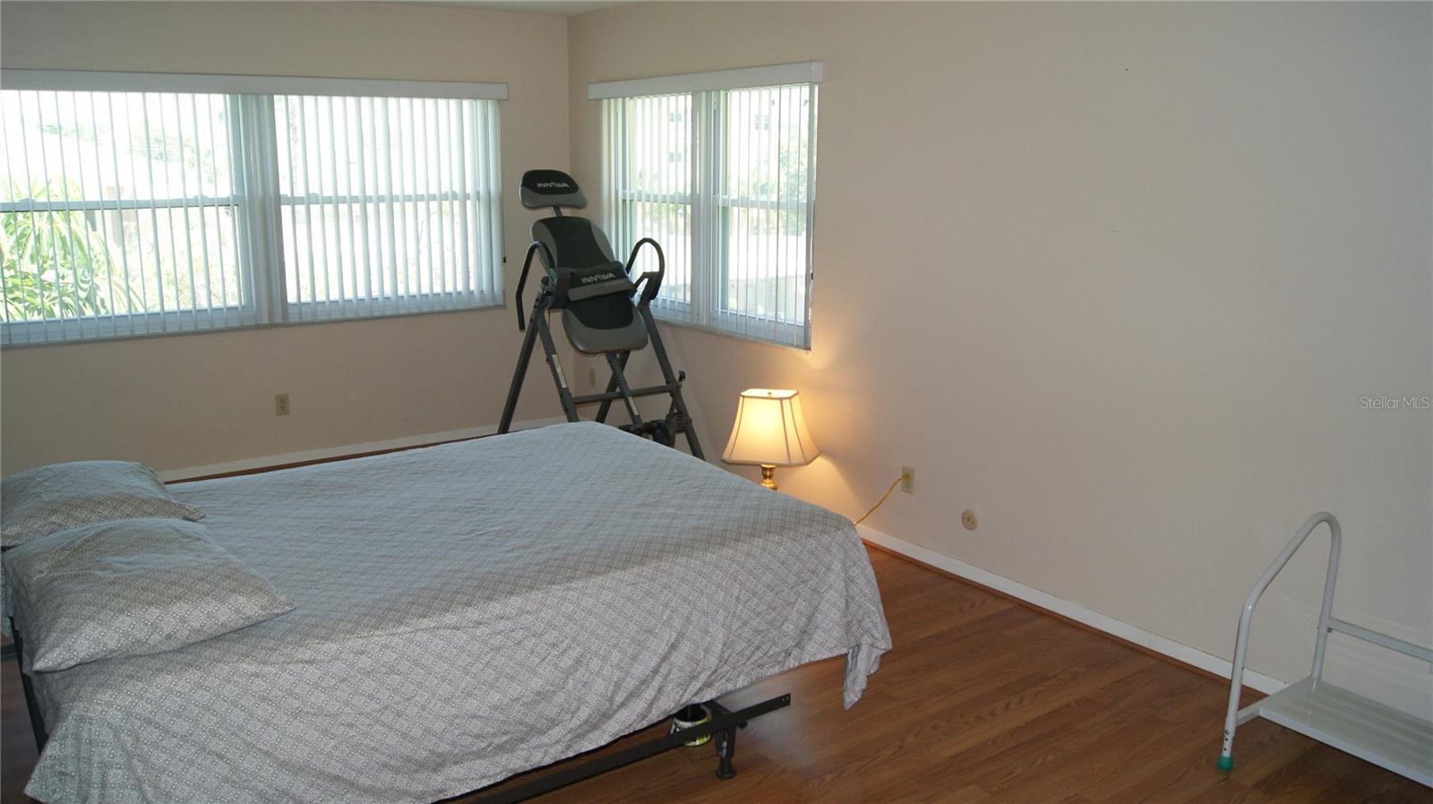 Image 11 of 21 For 1235 Highland Avenue 2-309