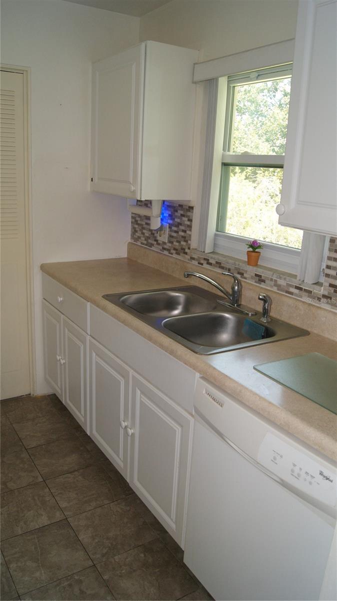 Image 9 of 21 For 1235 Highland Avenue 2-309