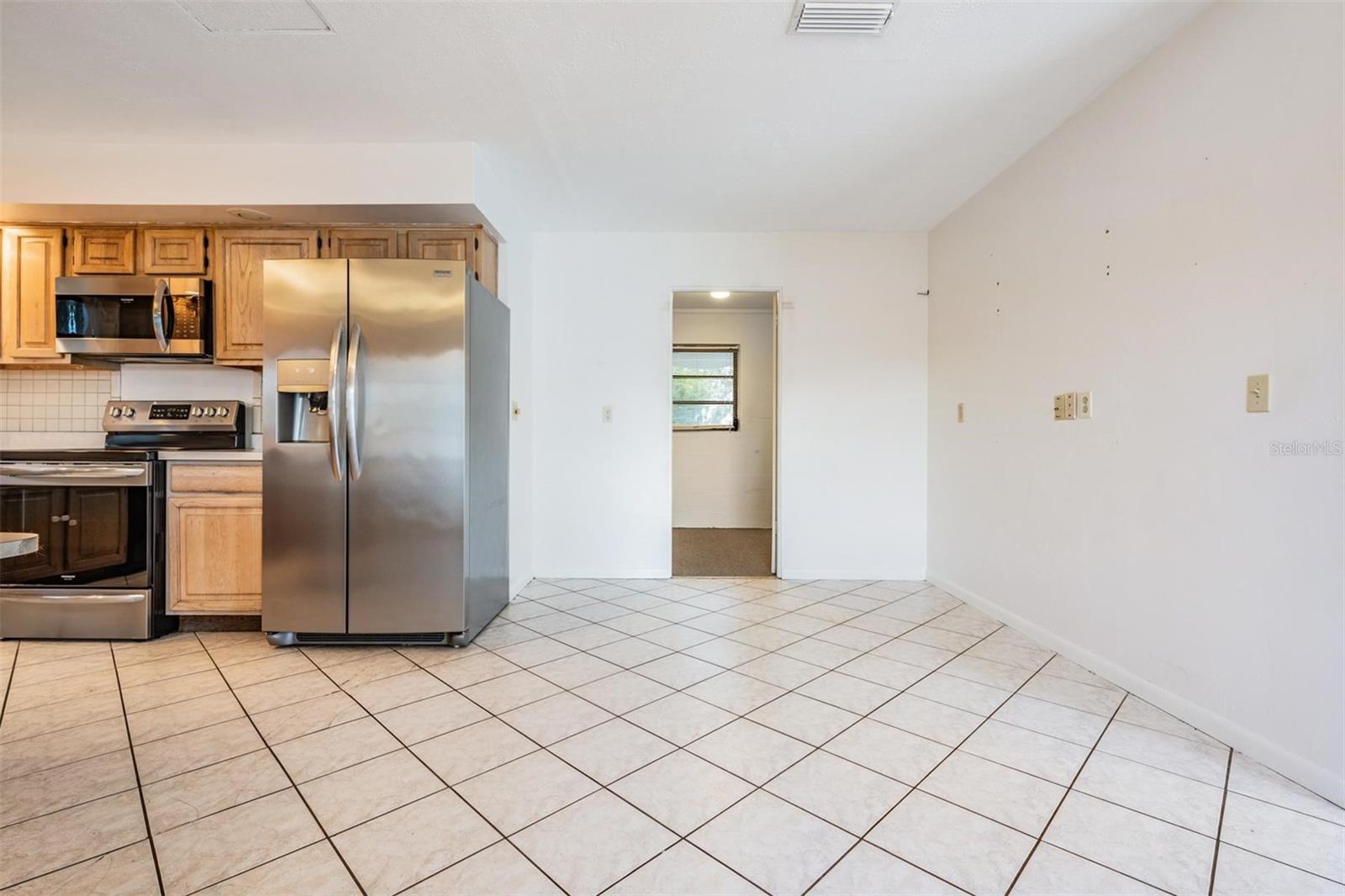 Image 10 of 34 For 1871 63rd Avenue N
