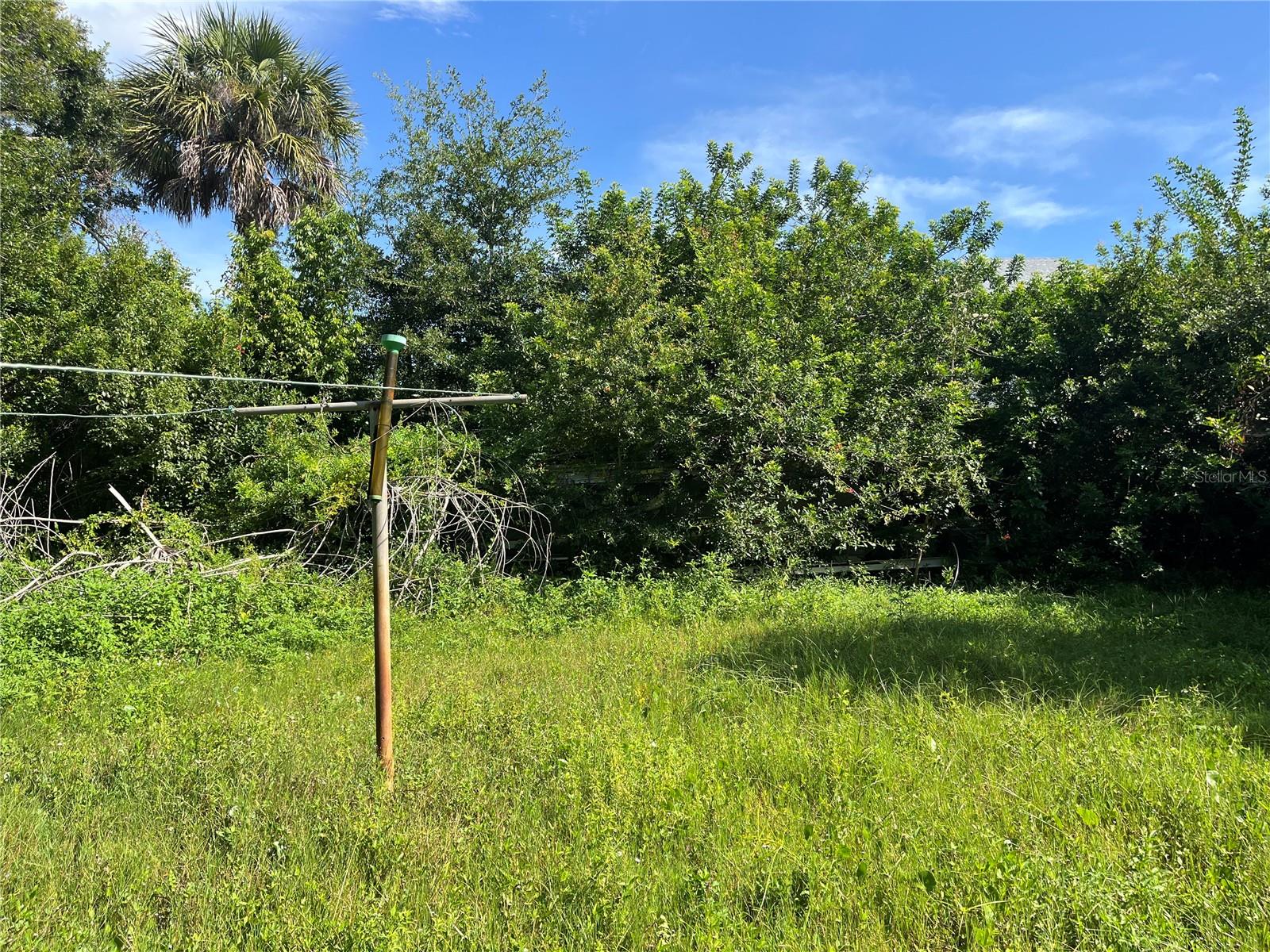 Image 6 of 9 For 1002 Pinebrook Drive