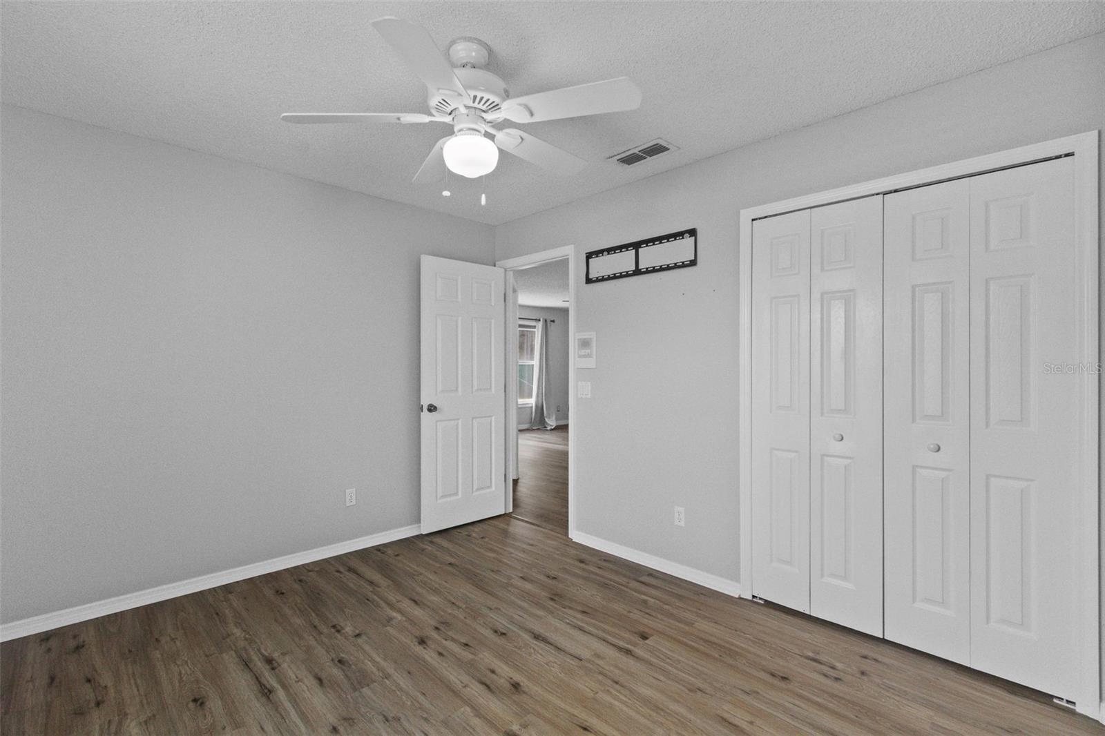 Image 28 of 44 For 315 111th Street E