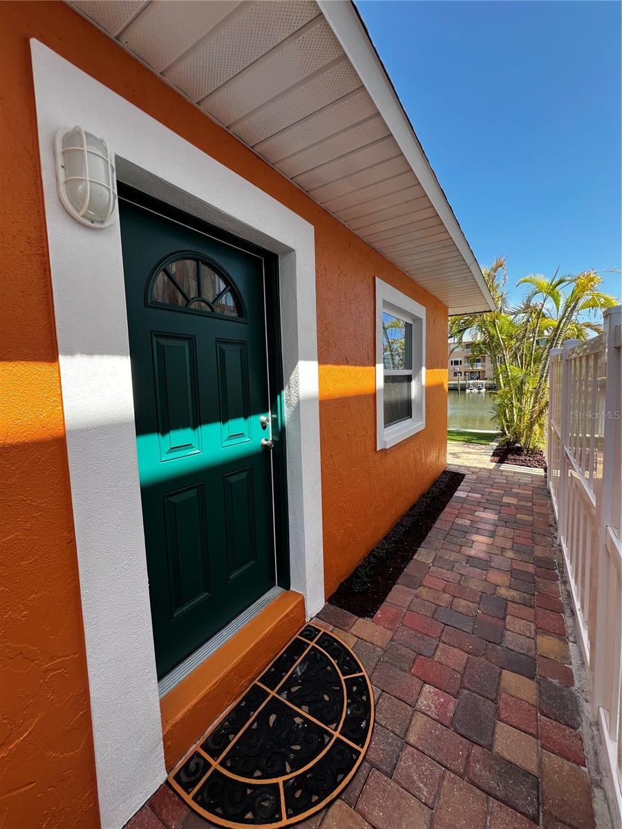Details for 137 175th Terrace Drive E B, REDINGTON SHORES, FL 33708