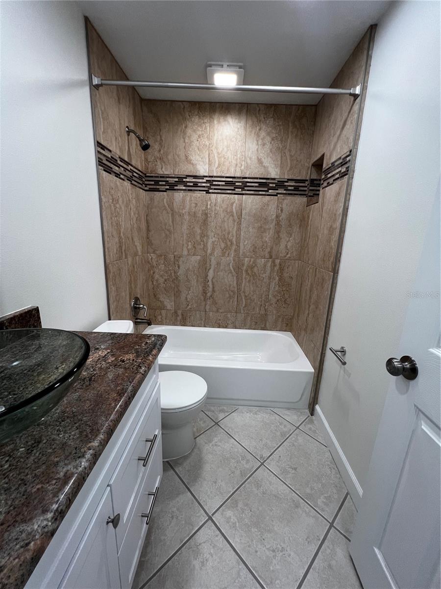 Image 20 of 41 For 137 175th Terrace Drive E B