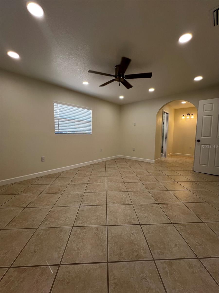 Image 24 of 41 For 137 175th Terrace Drive E B